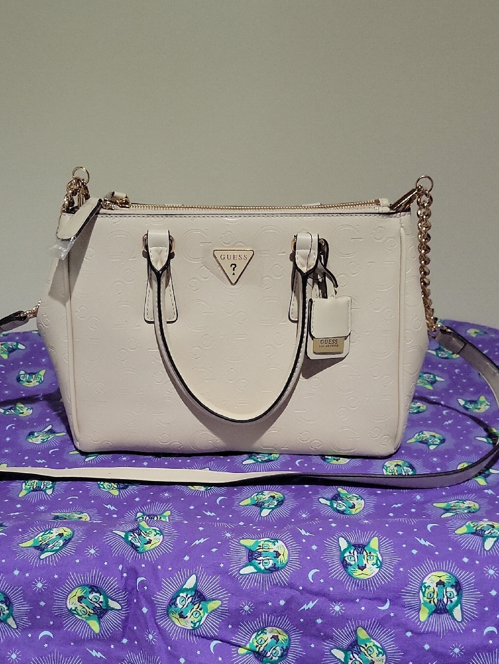 NWT Guess Cream Embossed Satchel with Gold-Tone Chain